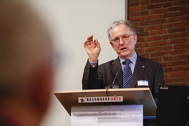 Johannes Hengstenberg auf der Fachkonferenz &quot;Wirksam sanieren für den Klimaschutz&quot;